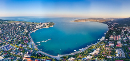 Не нужны ни сайты, ни приложения. 